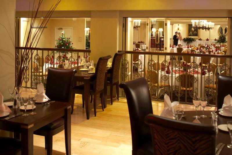 The Bull Hotel; Sure Hotel Collection By Best Western Peterborough Eksteriør billede