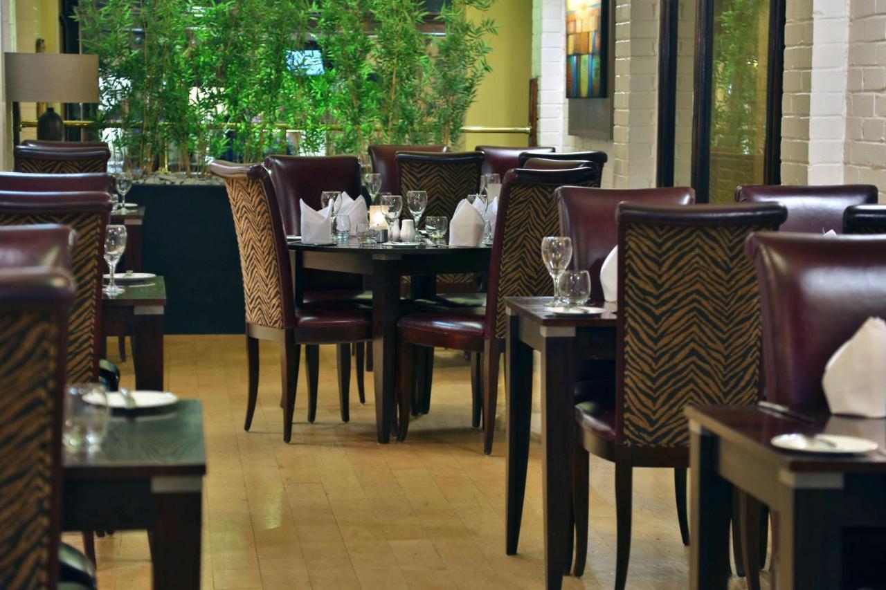 The Bull Hotel; Sure Hotel Collection By Best Western Peterborough Eksteriør billede